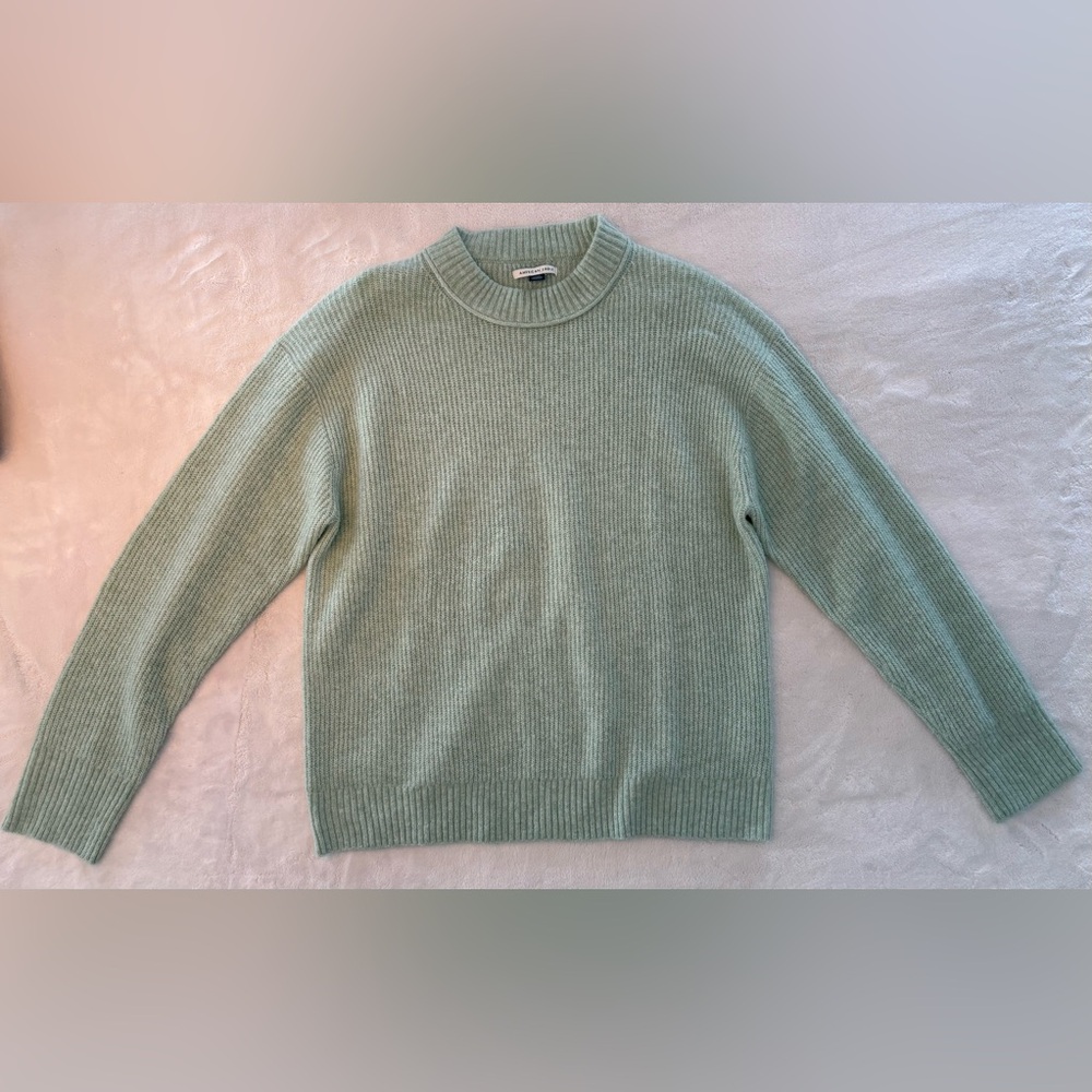 American Eagle | Medium | Mint Pastel Green Crew Neck Cozy Pullover Sweater